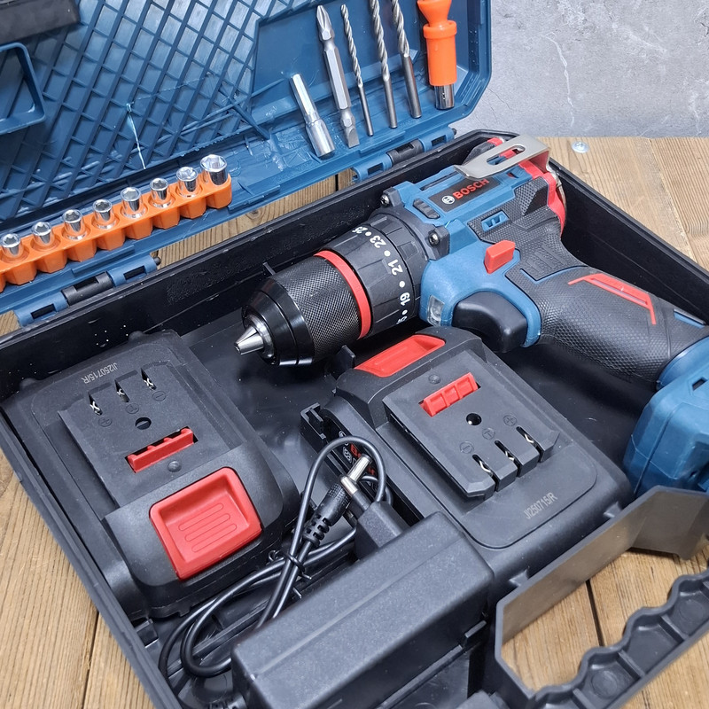 دریل چکشی شارژی صنعتی براشلس 13 میلی متری 36 ولت بوش مدل 36V/Li_ion کد 2