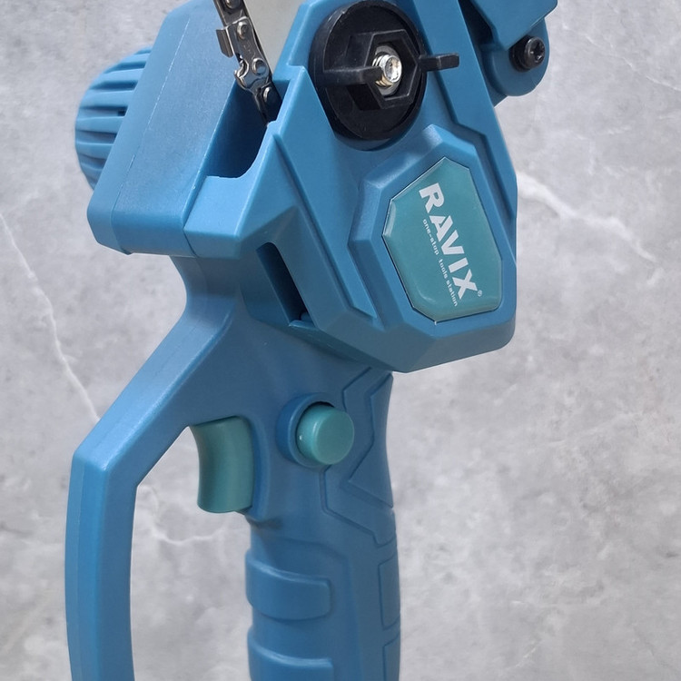اره زنجیری سرشاخه زن صنعتی راویکس مدل 48LITHIUM_ION کد 01 مجحموعه 7 عددی