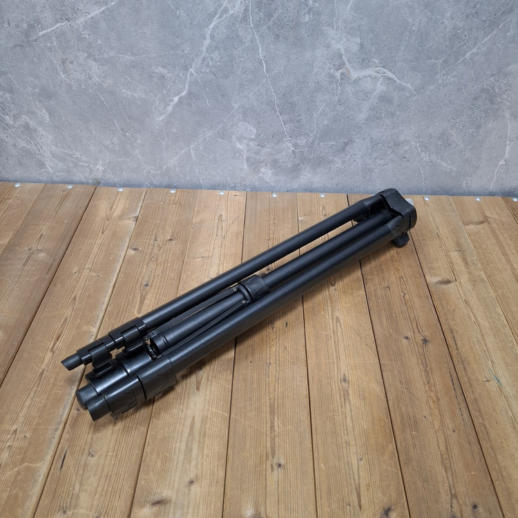 سه پایه تراز لیزری باس مدل 120CM