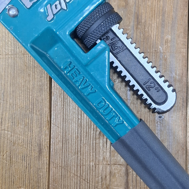 آچار همه کاره مدل 300MM سایز 12 میلی متر