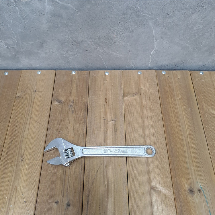 آچار فرانسه فرد مدل FORGED_STEEL سایز 10 میلی متر